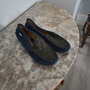 Fascani Girls Blue Dress Shoes Size 35 (US 4.5) New Unboxed